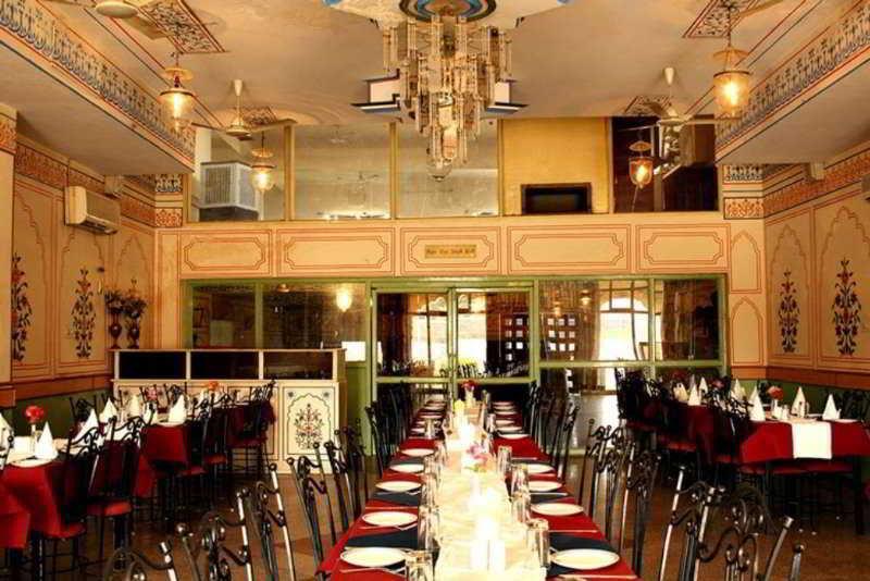 Jaipur Darbar Hotel Exterior foto